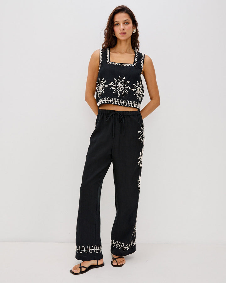 Akira Top - Black